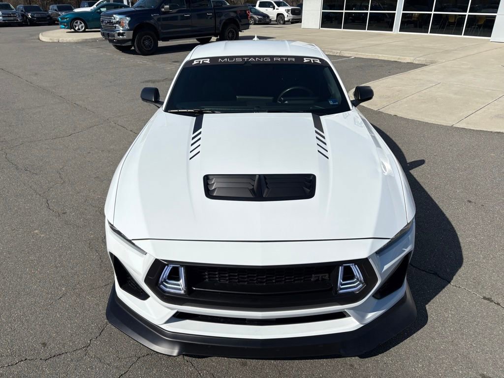 Used 2024 Ford Mustang GT image 9