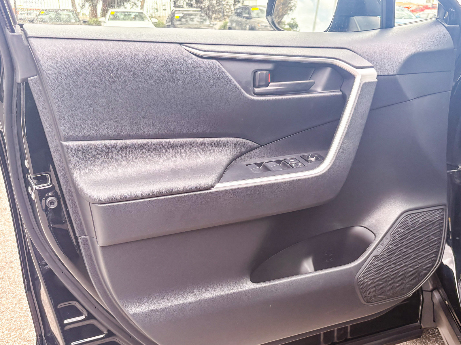 Certified 2025 Toyota RAV4 LE AWD/4WD image 20