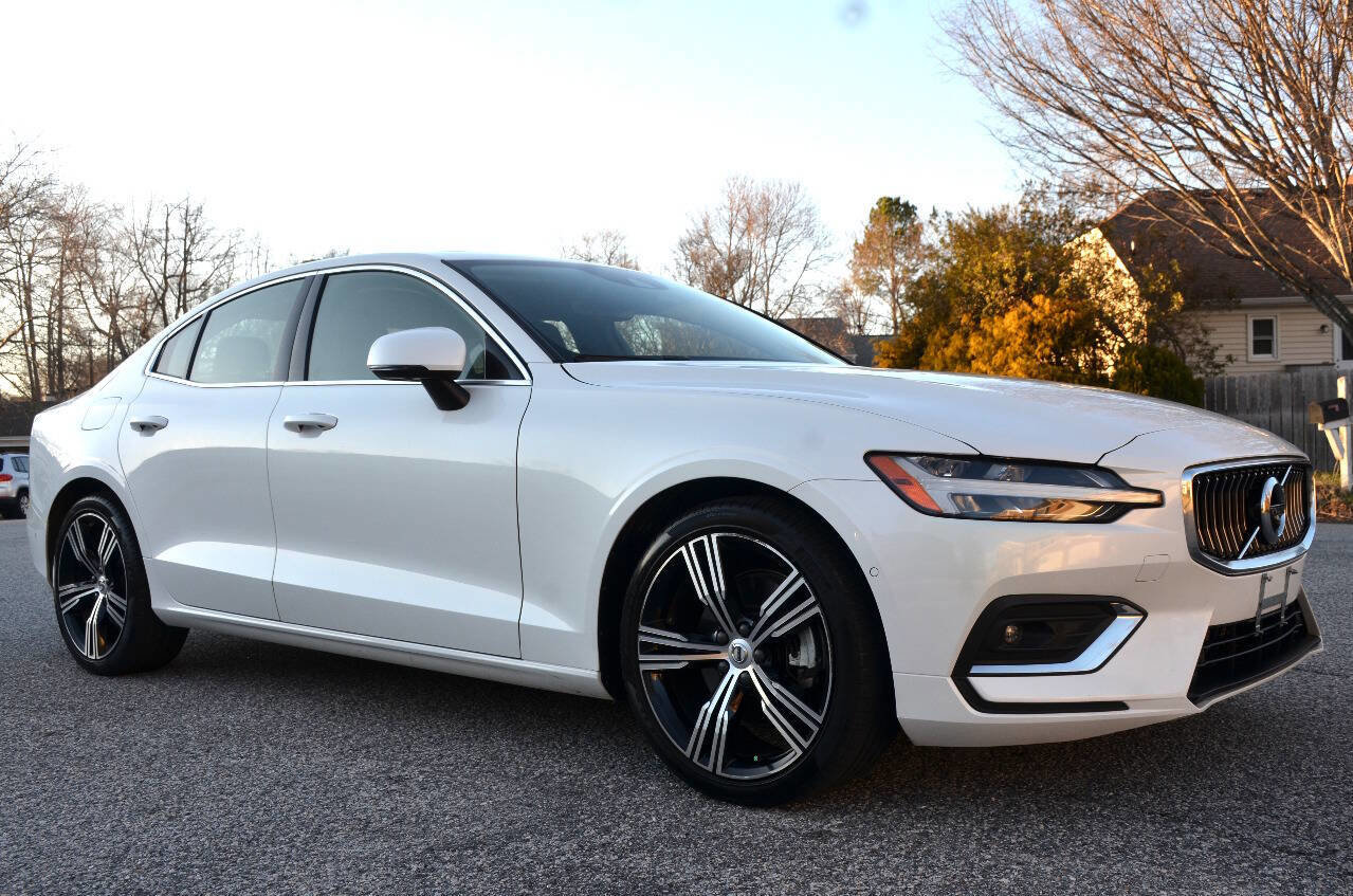 Used 2022 Volvo S60 B5 Inscription image 5