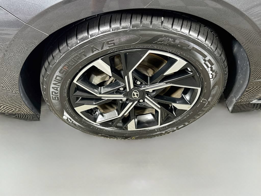 Used 2024 Hyundai Sonata SEL FWD image 4