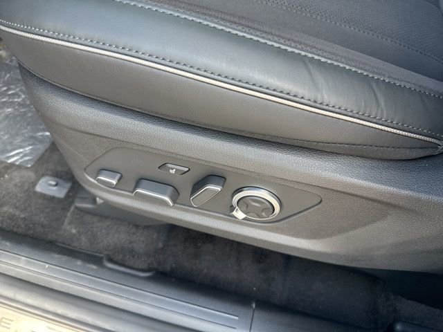 Used 2025 Hyundai Palisade Calligraphy image 31