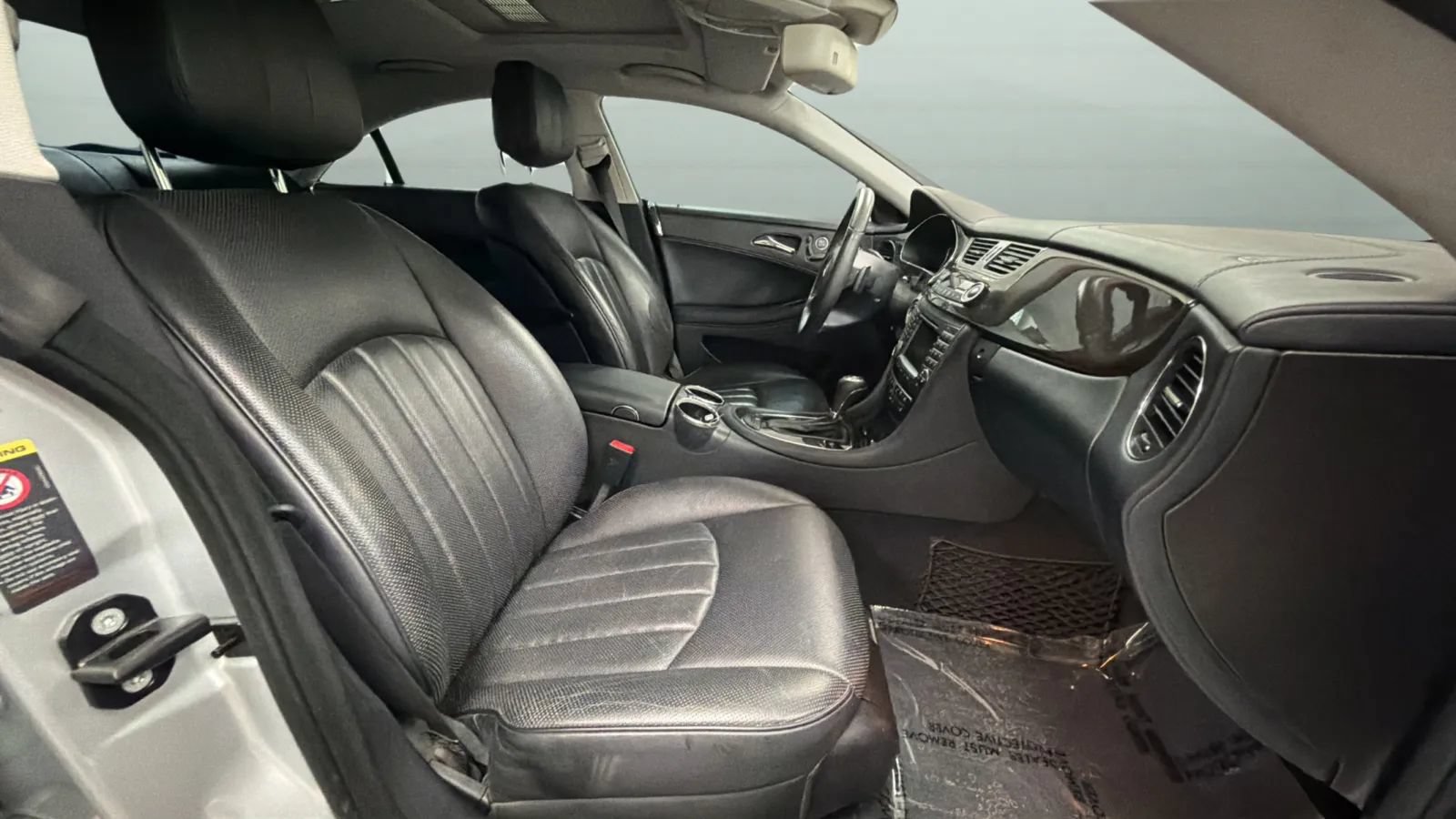 Used 2008 Mercedes-Benz CLS 550 image 18