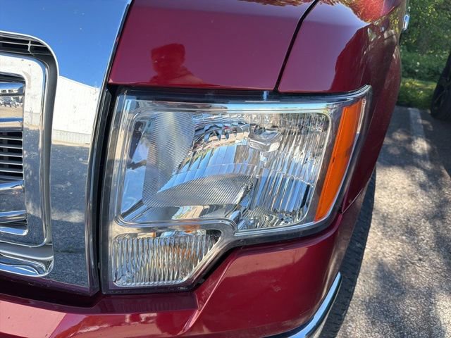 Used 2014 Ford F150 XLT w/ XLT Chrome Package AWD/4WD image 8