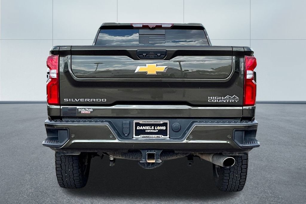 Used 2022 Chevrolet Silverado 3500 High Country w/ Technology Package image 4