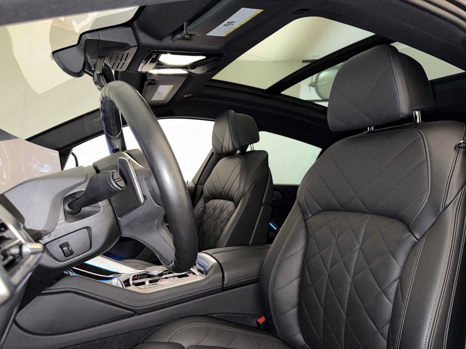 Used 2025 BMW X6 xDrive40i AWD/4WD image 20
