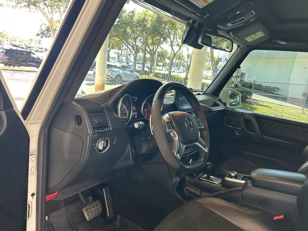 Used 2017 Mercedes-Benz G 550 Squared image 6