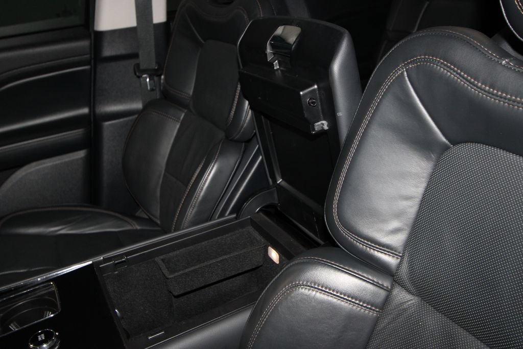 Used 2025 Lincoln Aviator Reserve w/ Luxury Package AWD/4WD image 23