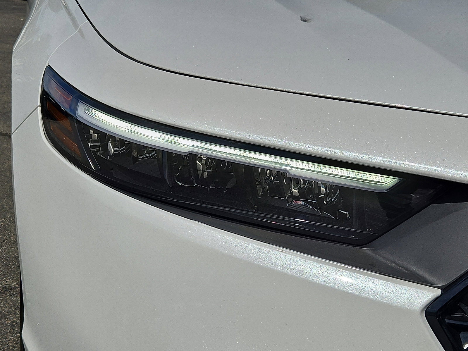 Used 2025 Honda Accord SE image 9