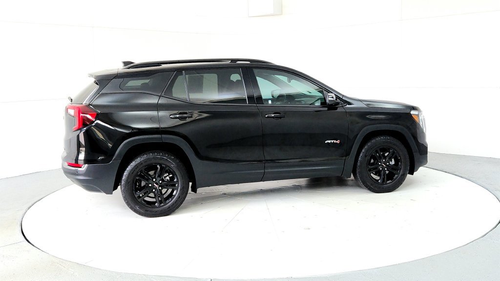 Used 2022 GMC Terrain AT4 w/ Infotainment Package II AWD/4WD image 6