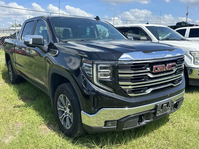 Used 2025 GMC Sierra 1500 SLT AWD/4WD image 4