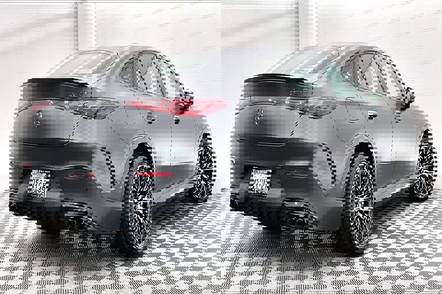 Used 2026 Mercedes-Benz GLC 43 AMG 4MATIC image 11