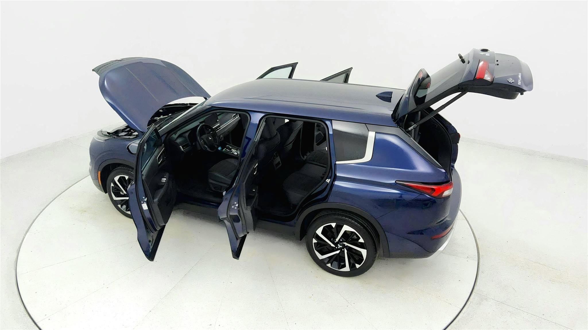 Used 2024 Mitsubishi Outlander FWD image 22