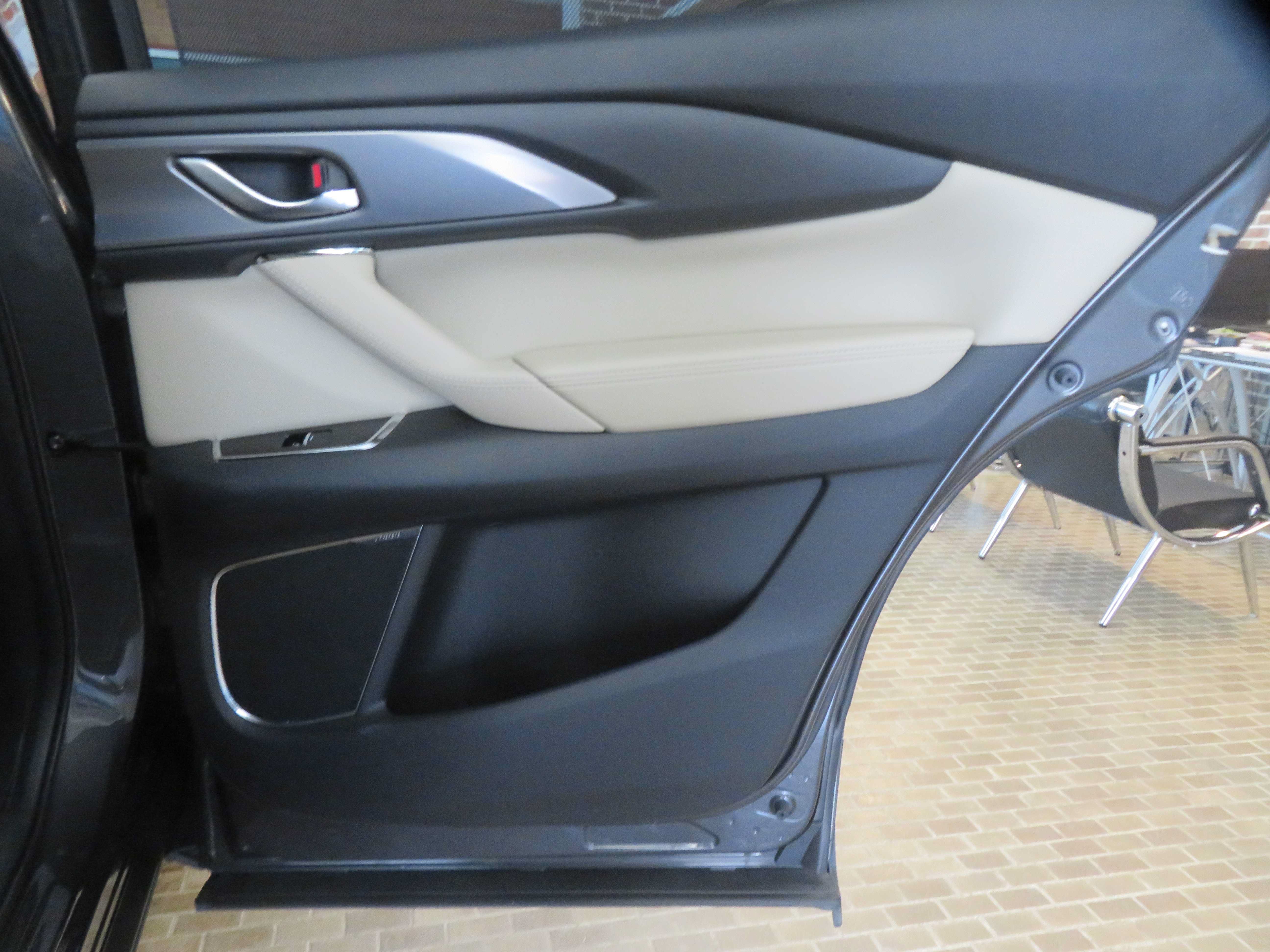 Used 2016 MAZDA CX-9 Grand Touring FWD image 23