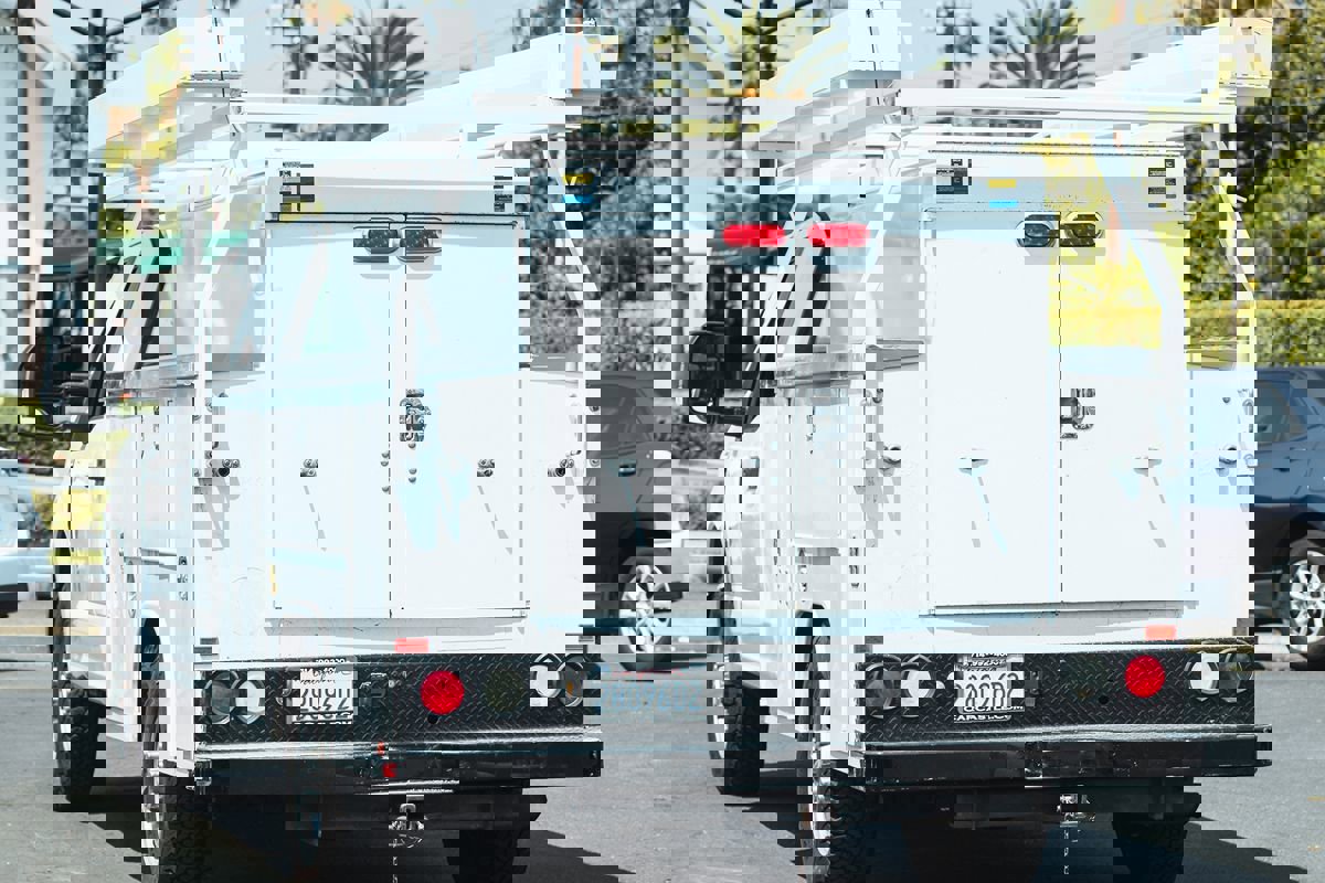 Used 2017 Ford F350 XL w/ Power Equipment Group image 9