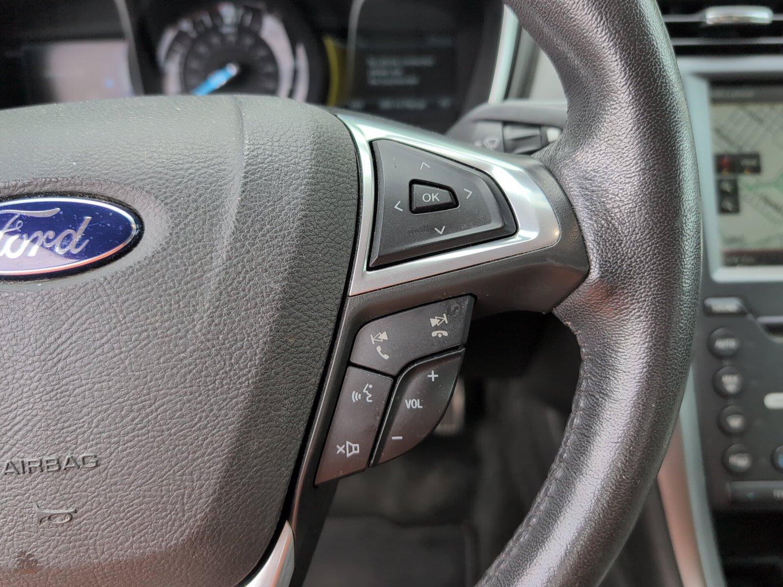 Used 2016 Ford Fusion Energi Titanium w/ Driver Assist Package FWD image 27
