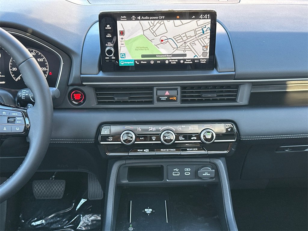 New 2025 Honda Pilot Touring image 20