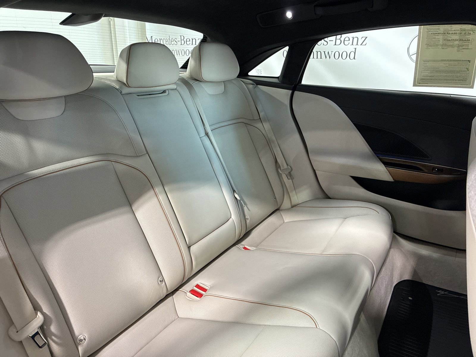 Used 2025 Lucid Air Touring image 32