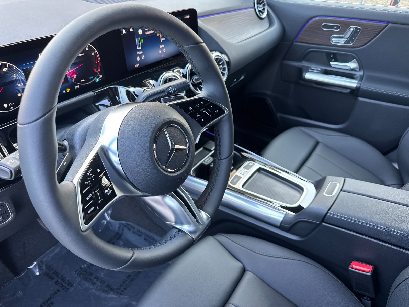 New 2026 Mercedes-Benz GLA 250 4MATIC image 9