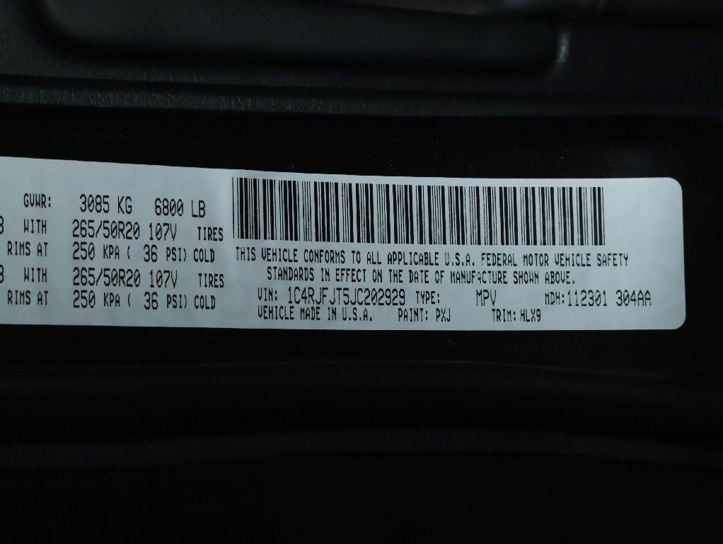 Used 2018 Jeep Grand Cherokee Summit image 22