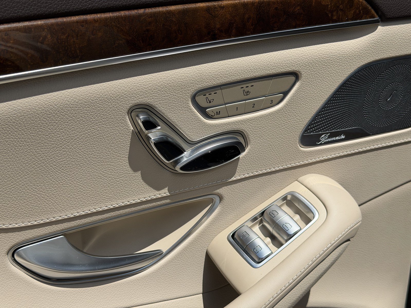 Used 2015 Mercedes-Benz S 550 Sedan image 33