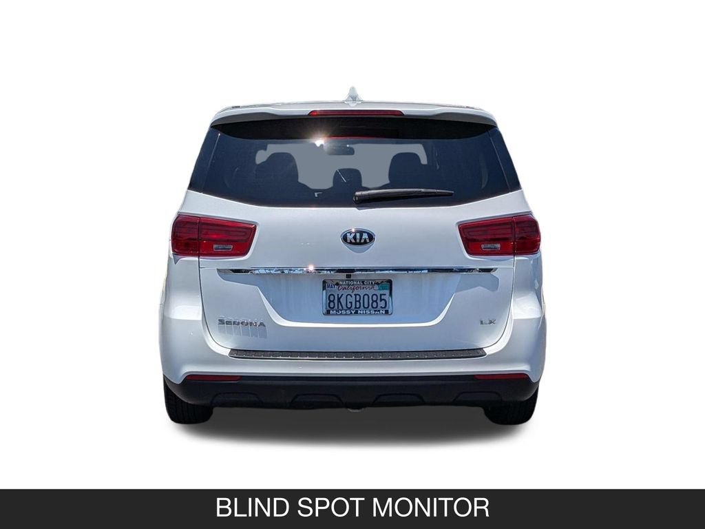 Used 2019 Kia Sedona LX FWD image 9
