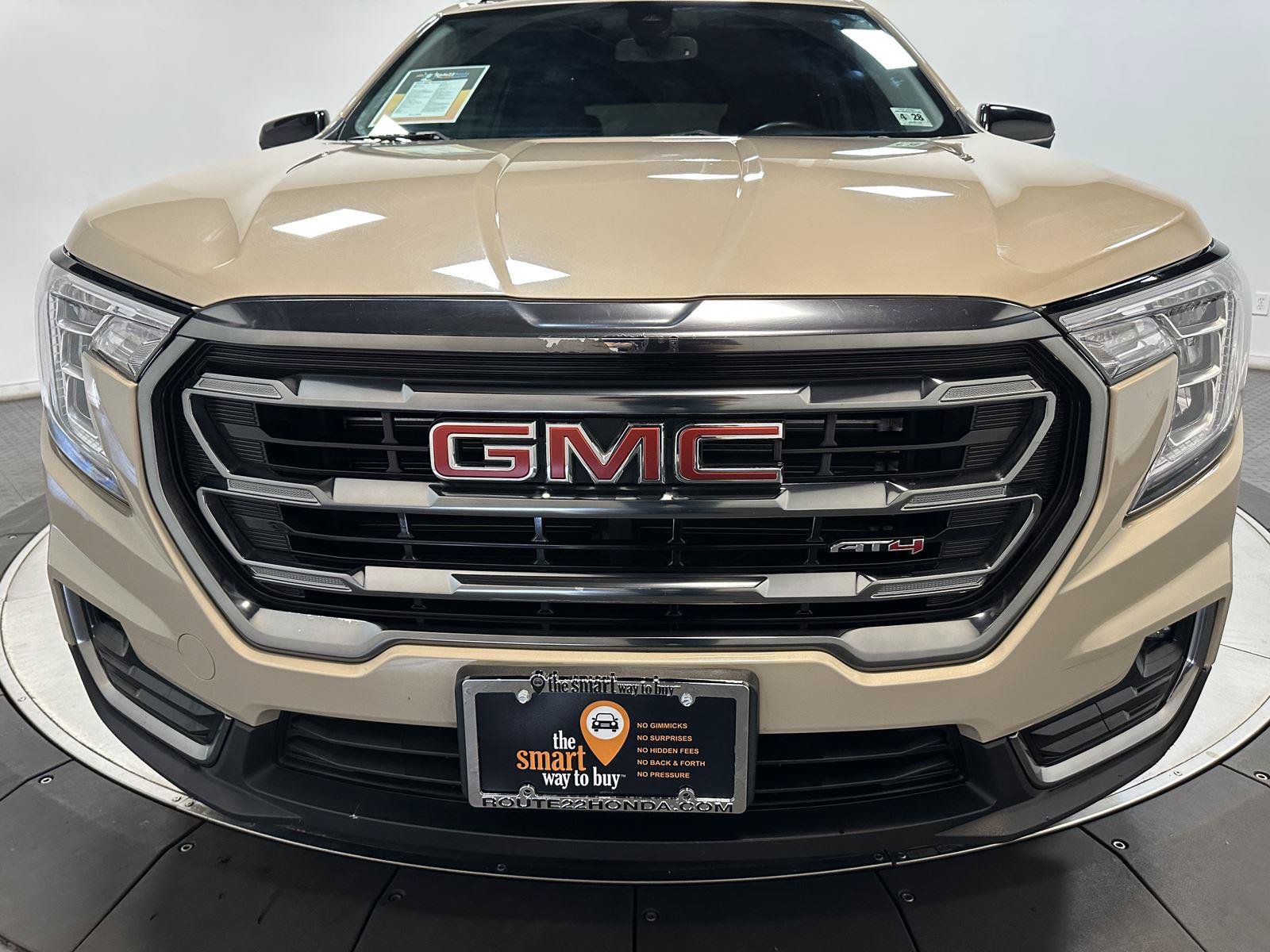 Used 2023 GMC Terrain AT4 AWD/4WD image 5