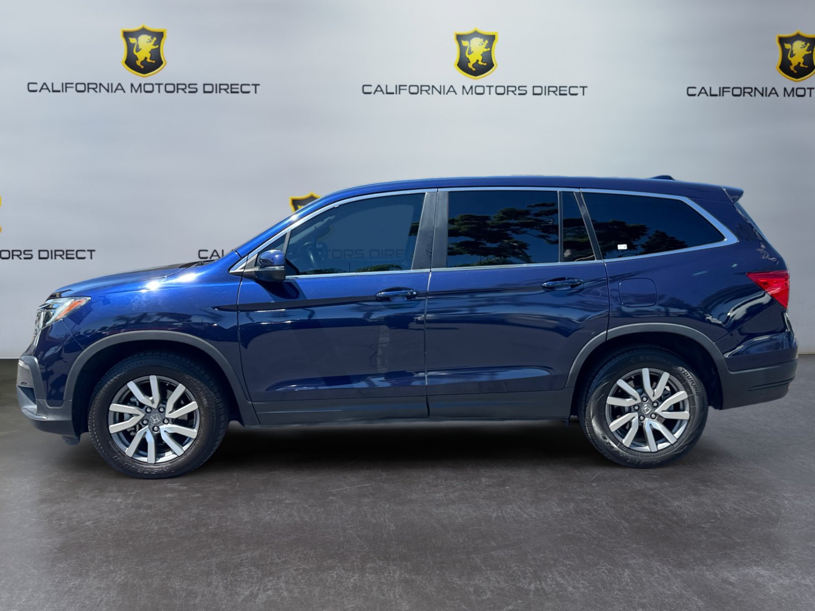 Used 2019 Honda Pilot EX image 2