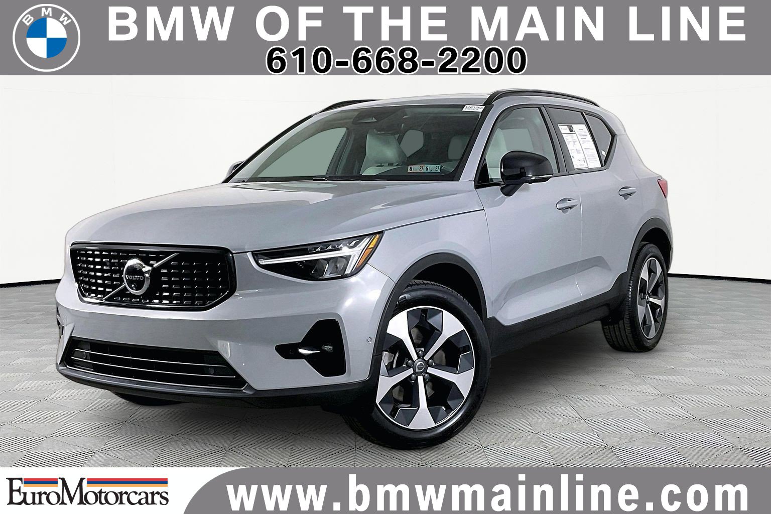 Used 2025 Volvo XC40 B5 Plus w/ Protection Package Premier AWD/4WD image 1
