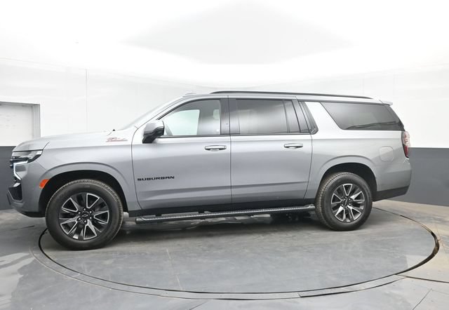 Used 2023 Chevrolet Suburban Z71 w/ Luxury Package AWD/4WD image 11