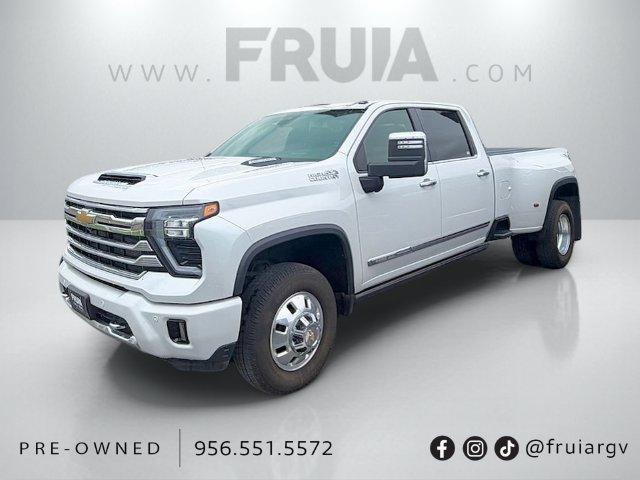 Used 2025 Chevrolet Silverado 3500 High Country w/ Technology Package AWD/4WD image 1