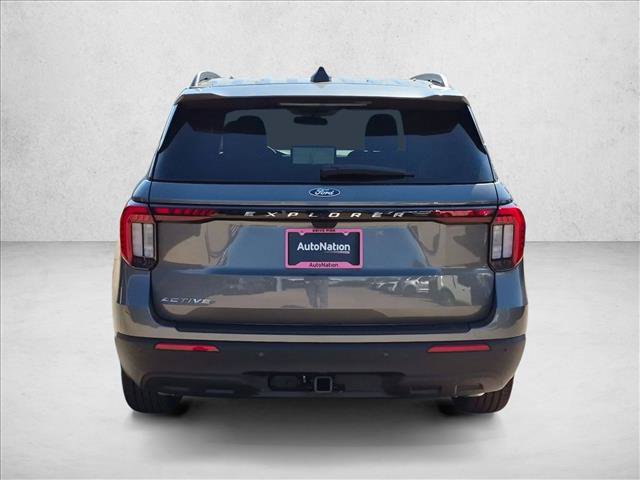 New 2027 Ford Explorer Active RWD image 8