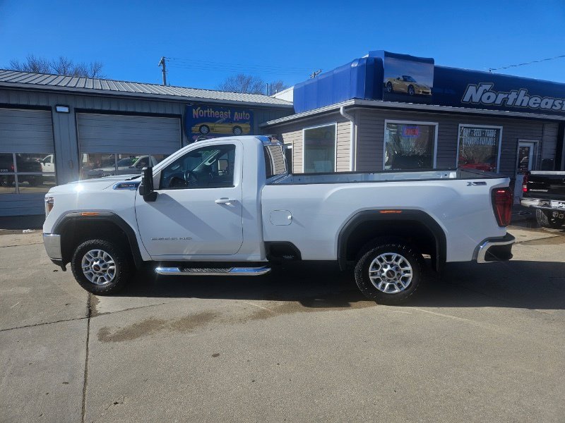 Used 2022 GMC Sierra 2500 SLE w/ SLE Convenience Package image 1