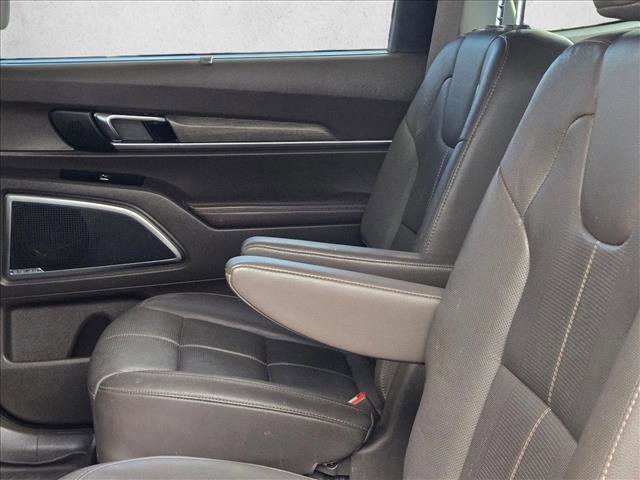 Used 2021 Kia Telluride SX w/ Nightfall Edition Package image 22