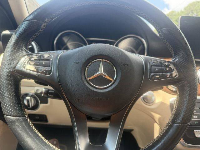 Used 2019 Mercedes-Benz GLA 250 image 18