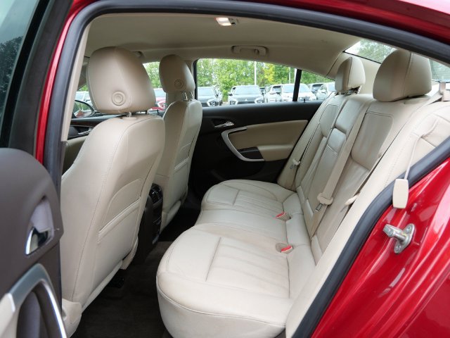 Used 2013 Buick Regal Premium FWD image 11