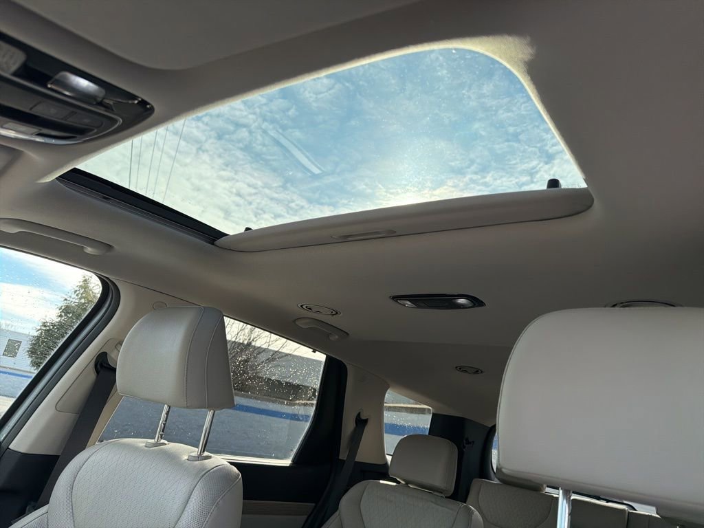 Used 2021 Hyundai Palisade SEL w/ Premium Package image 11