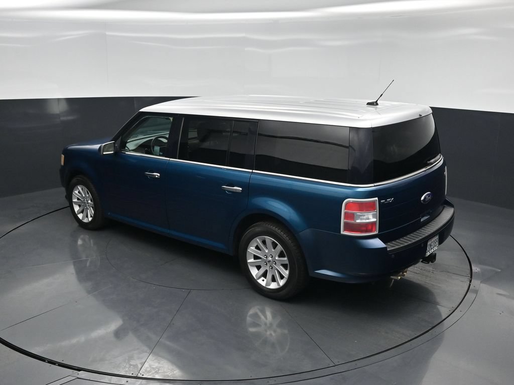 Used 2011 Ford Flex SEL FWD image 38