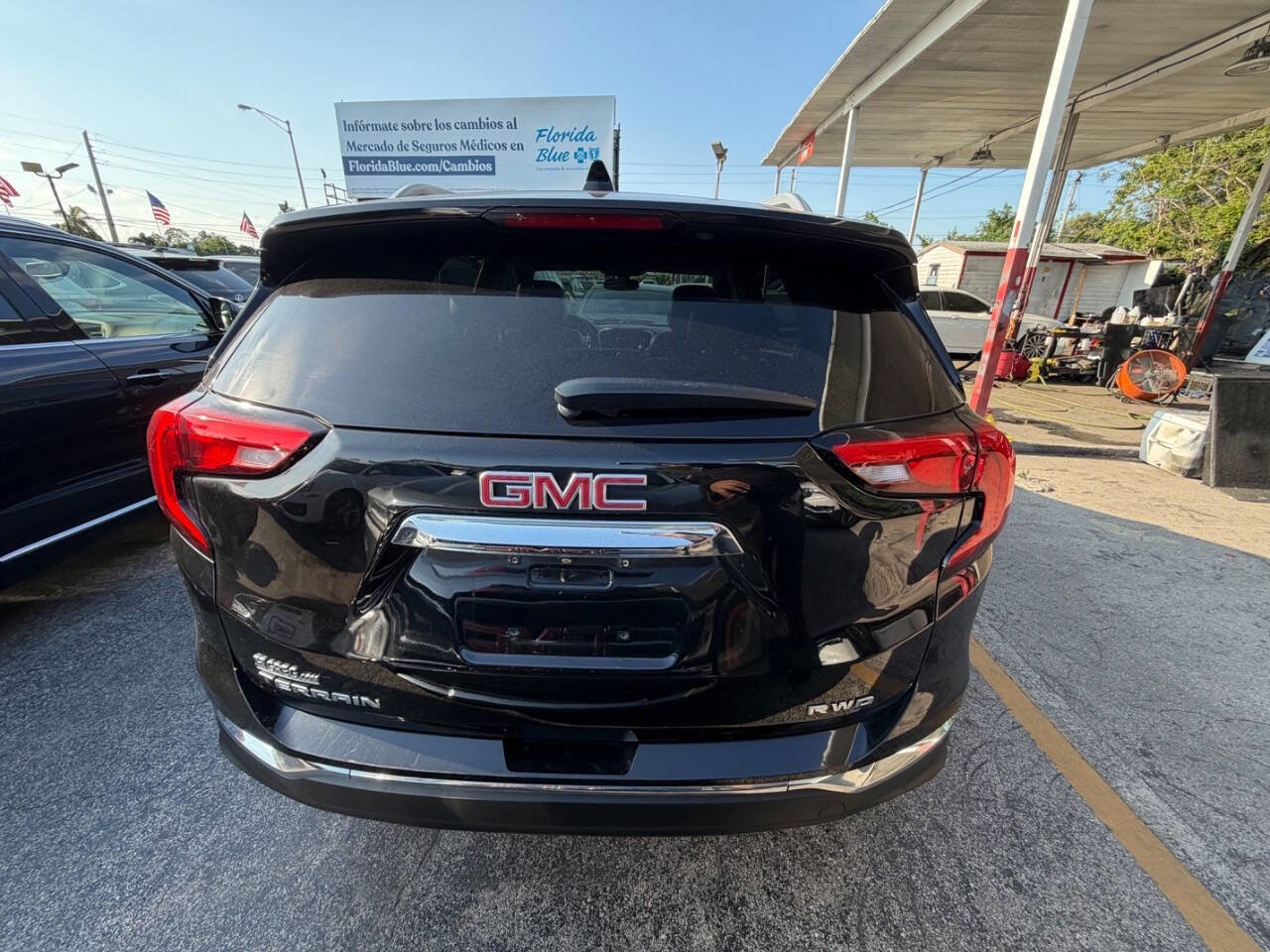 Used 2019 GMC Terrain SLT AWD/4WD image 4