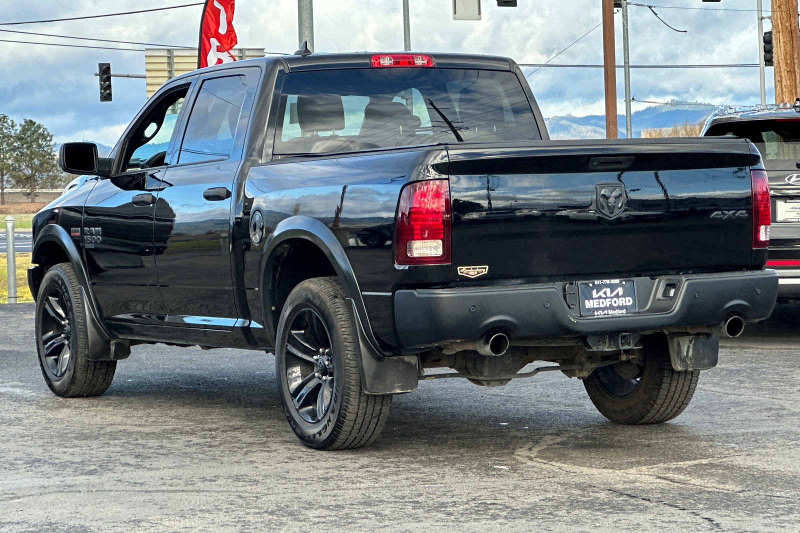 Used 2024 RAM 1500 Classic Warlock image 7