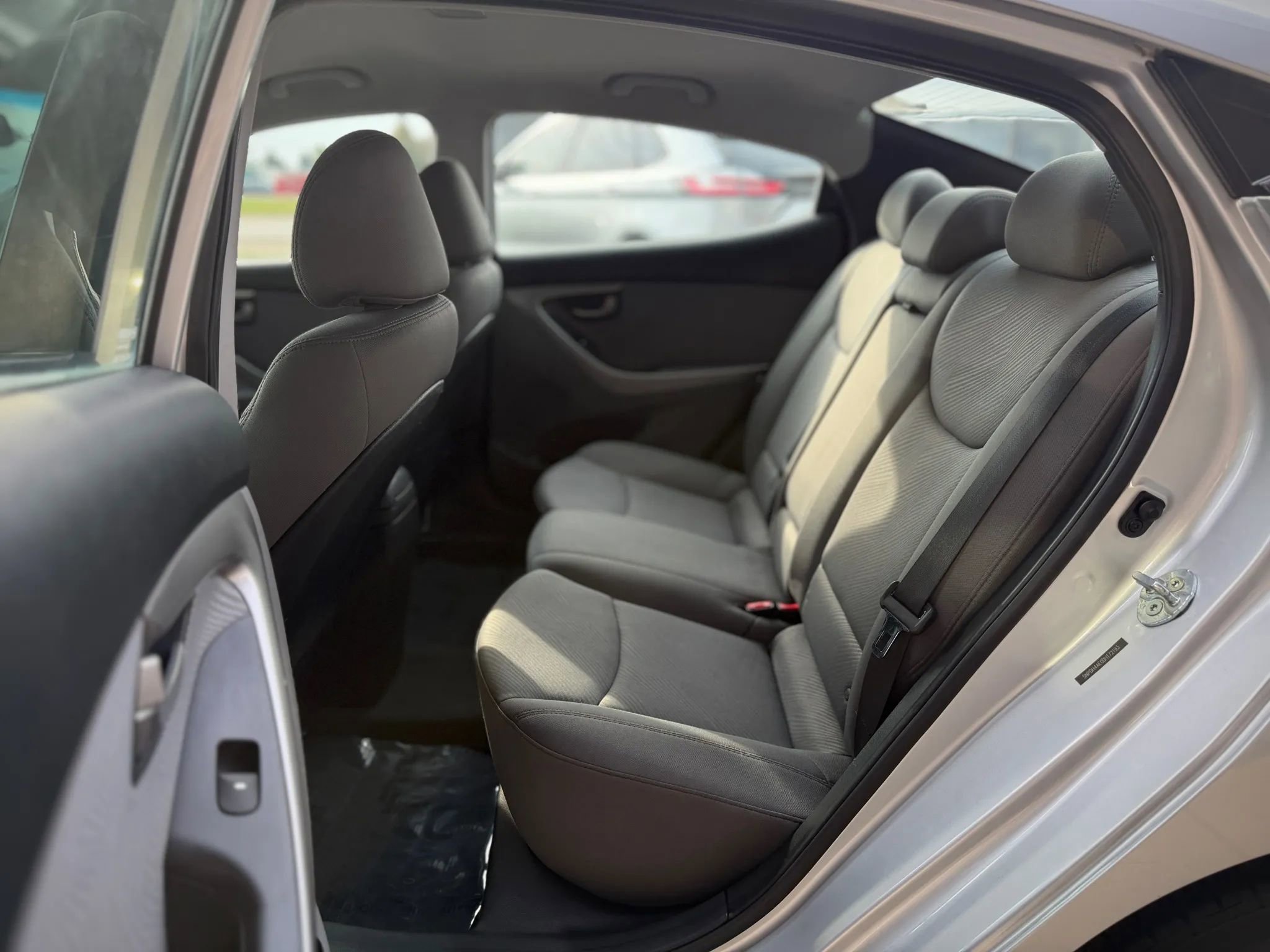 Used 2013 Hyundai Elantra GLS w/ Preferred Pkg image 14