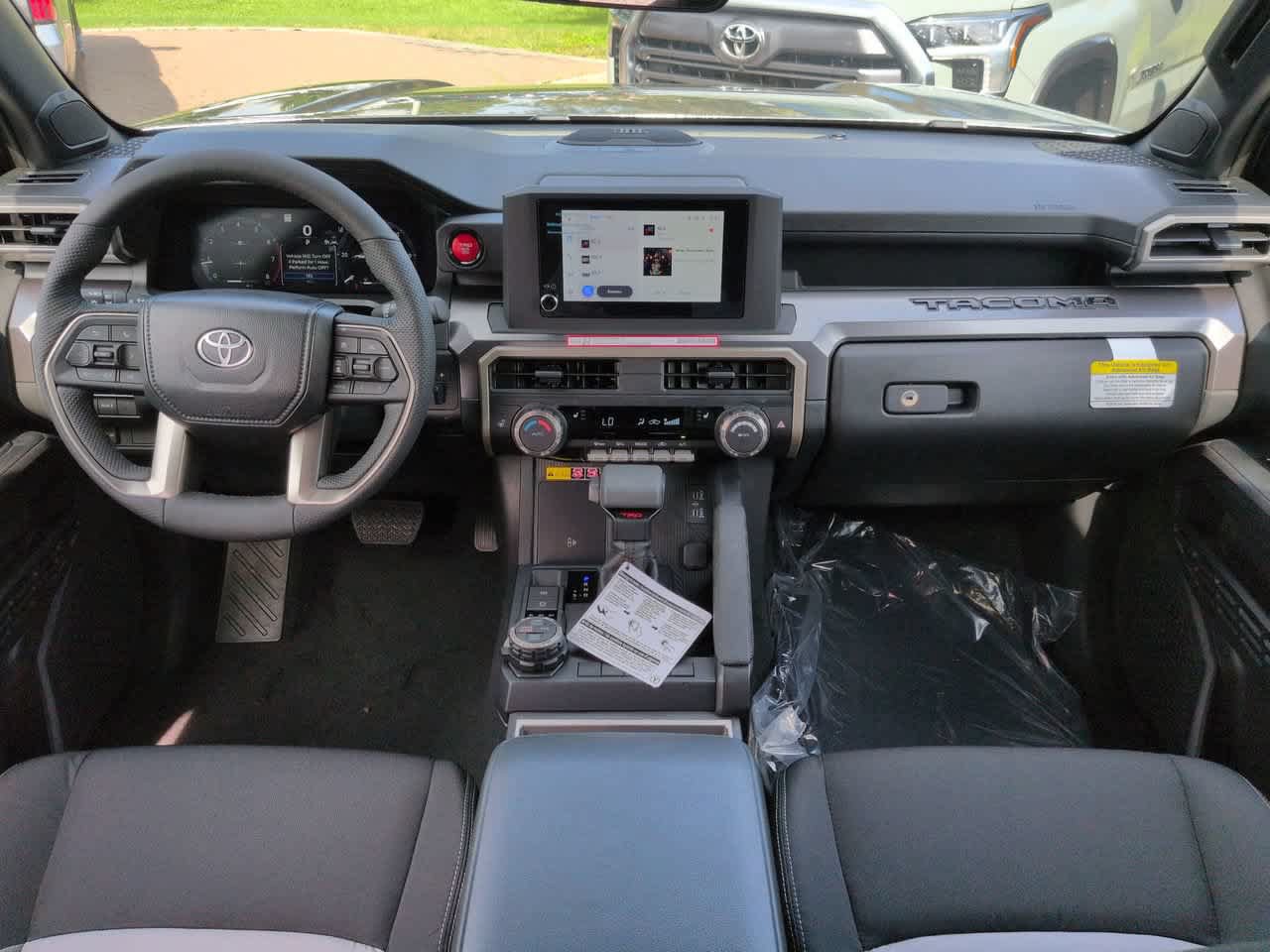 New 2026 Toyota Tacoma TRD Off-Road AWD/4WD image 14