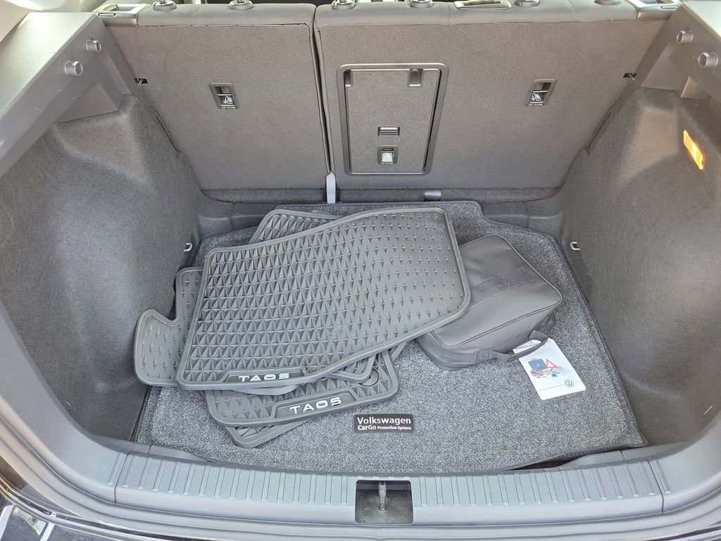 Used 2023 Volkswagen Taos S image 7
