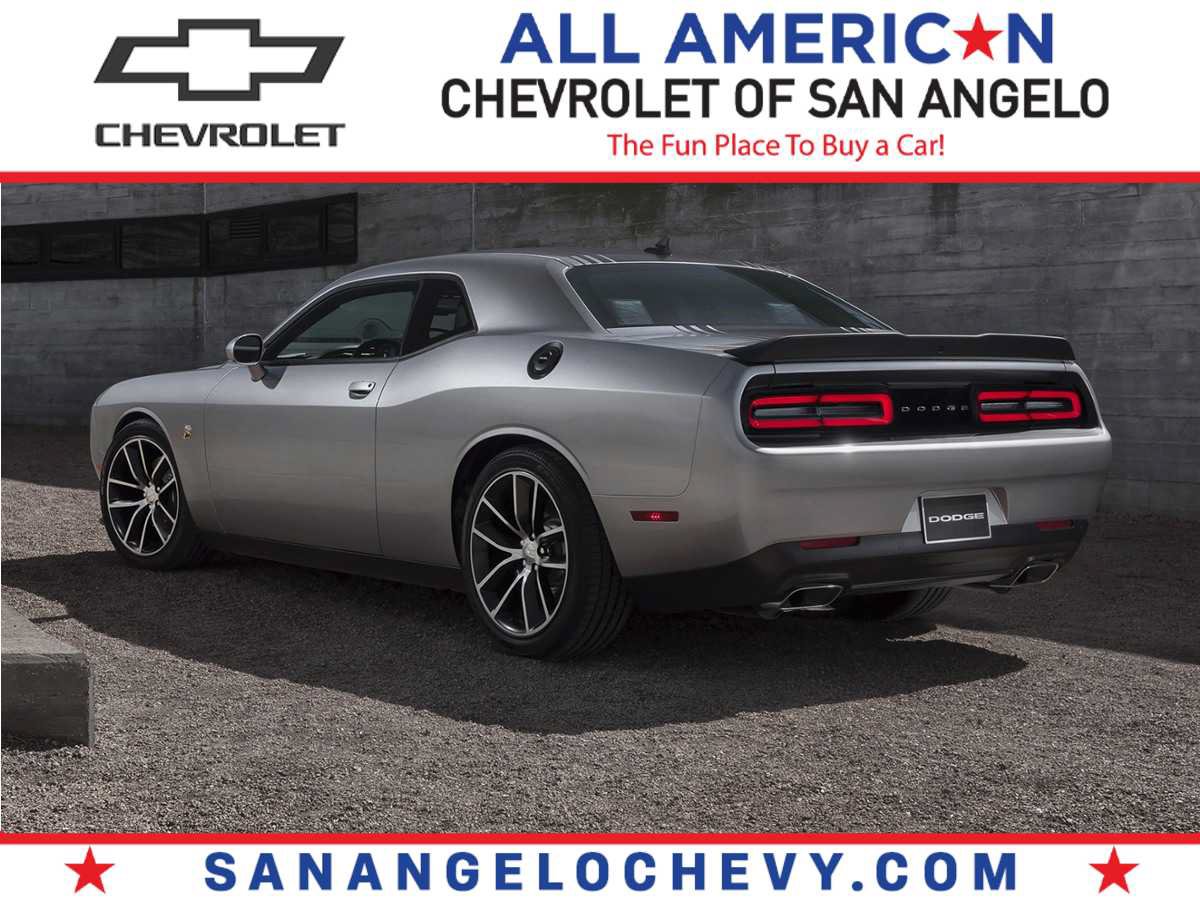Used 2016 Dodge Challenger R/T Scat Pack RWD video 1
