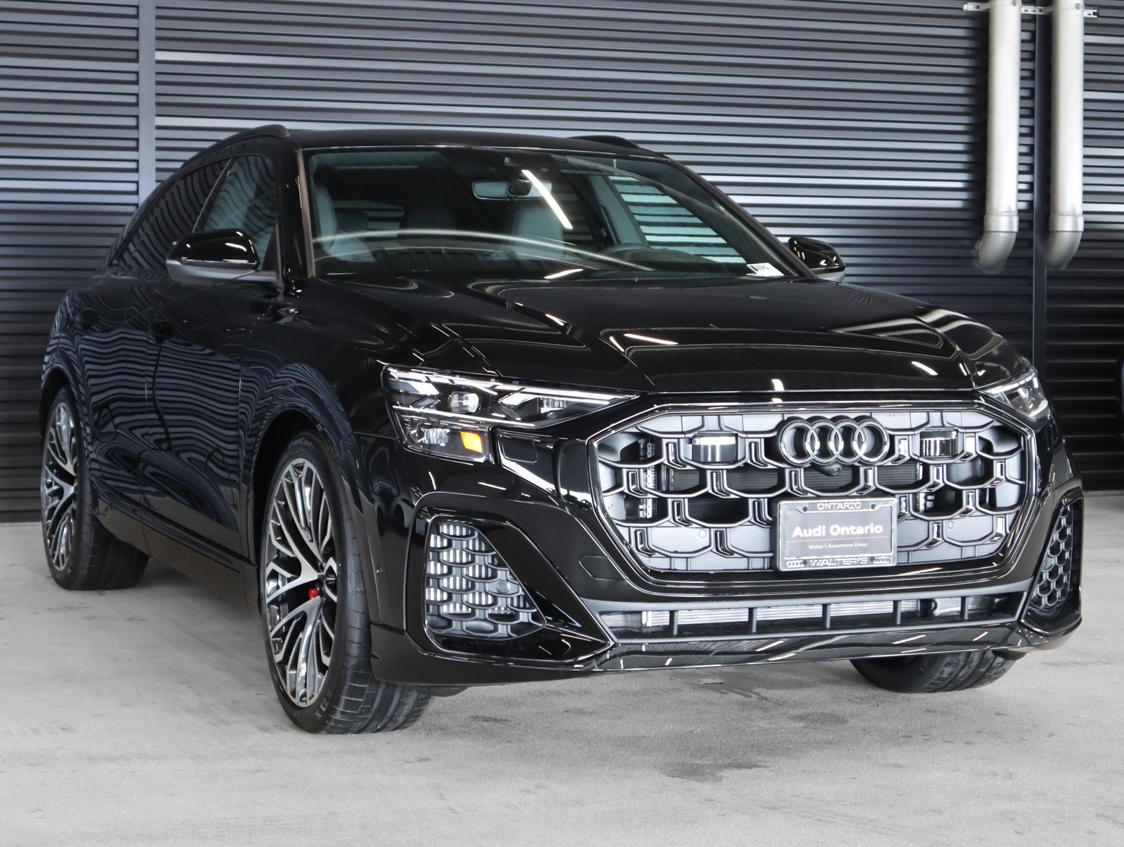 New 2026 Audi SQ8 Premium Plus image 12