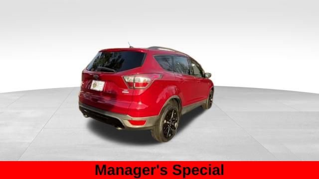 Used 2017 Ford Escape SE w/ Equipment Group 201A FWD image 8