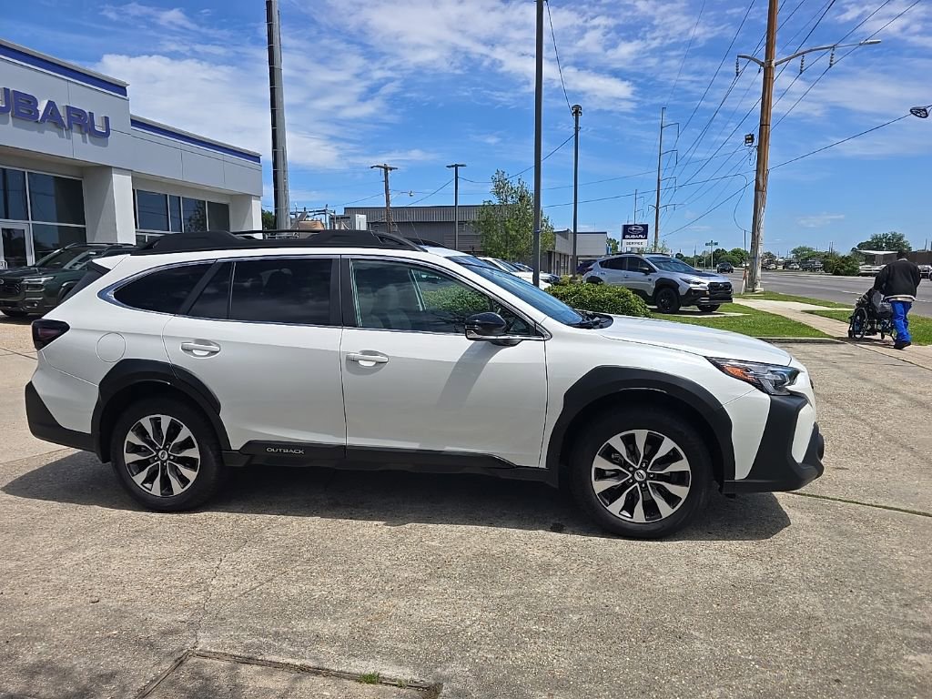 Certified 2025 Subaru Outback Limited XT image 3