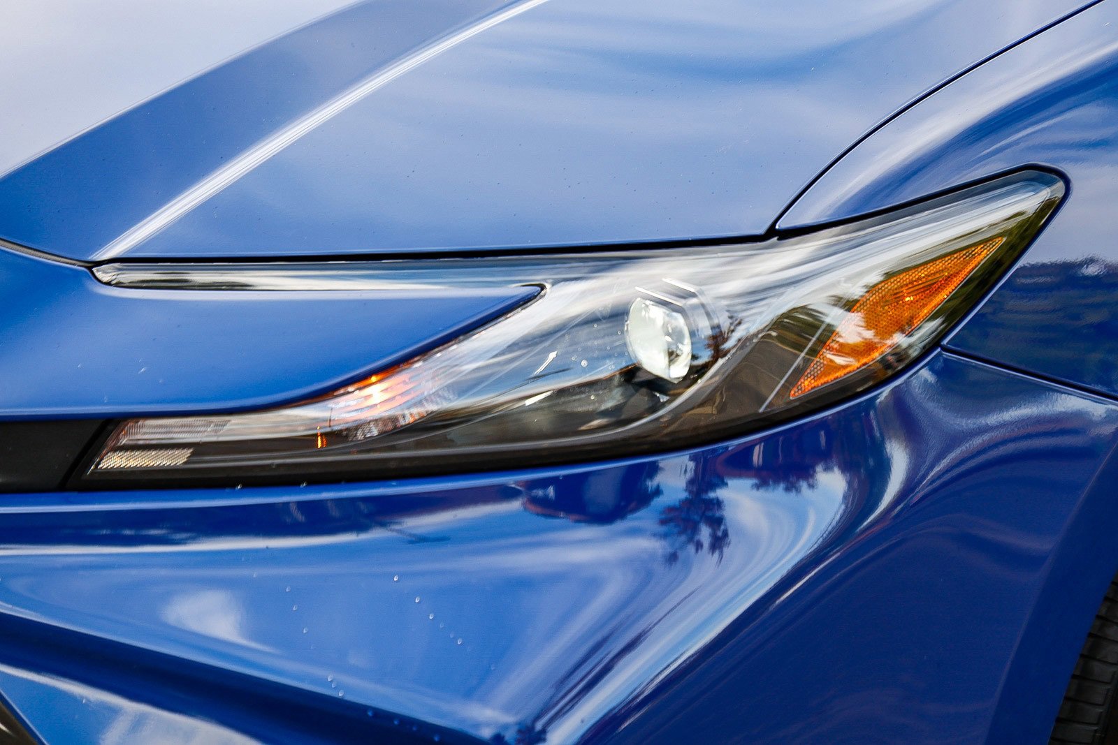 Used 2025 Toyota Camry LE image 7