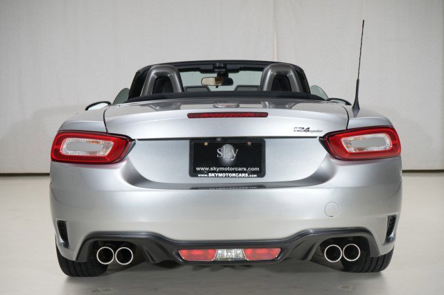 Used 2017 FIAT 124 Spider Abarth image 28
