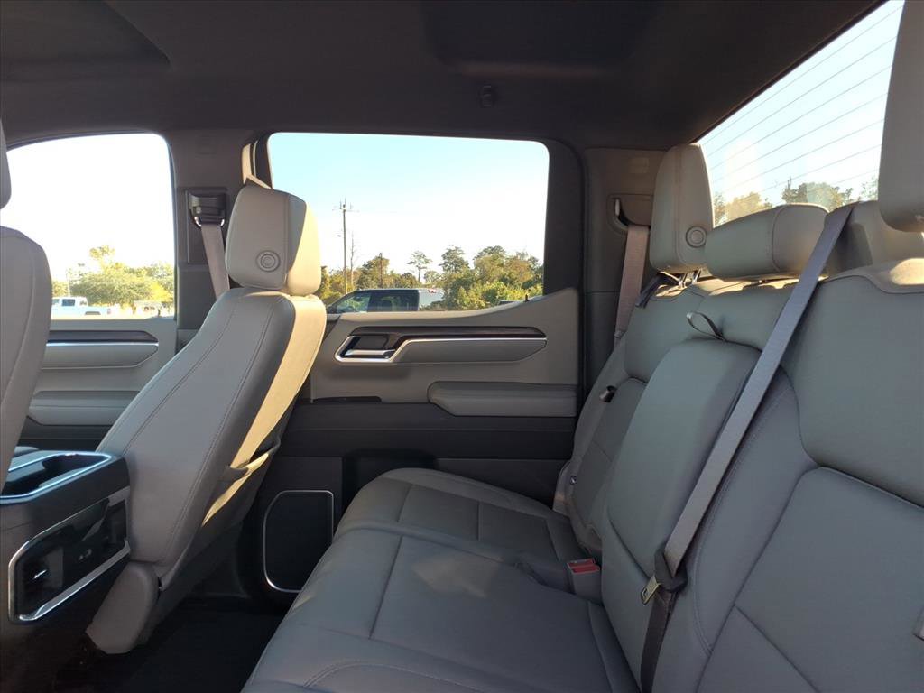 Used 2022 GMC Sierra 1500 SLT w/ SLT Convenience Package image 7