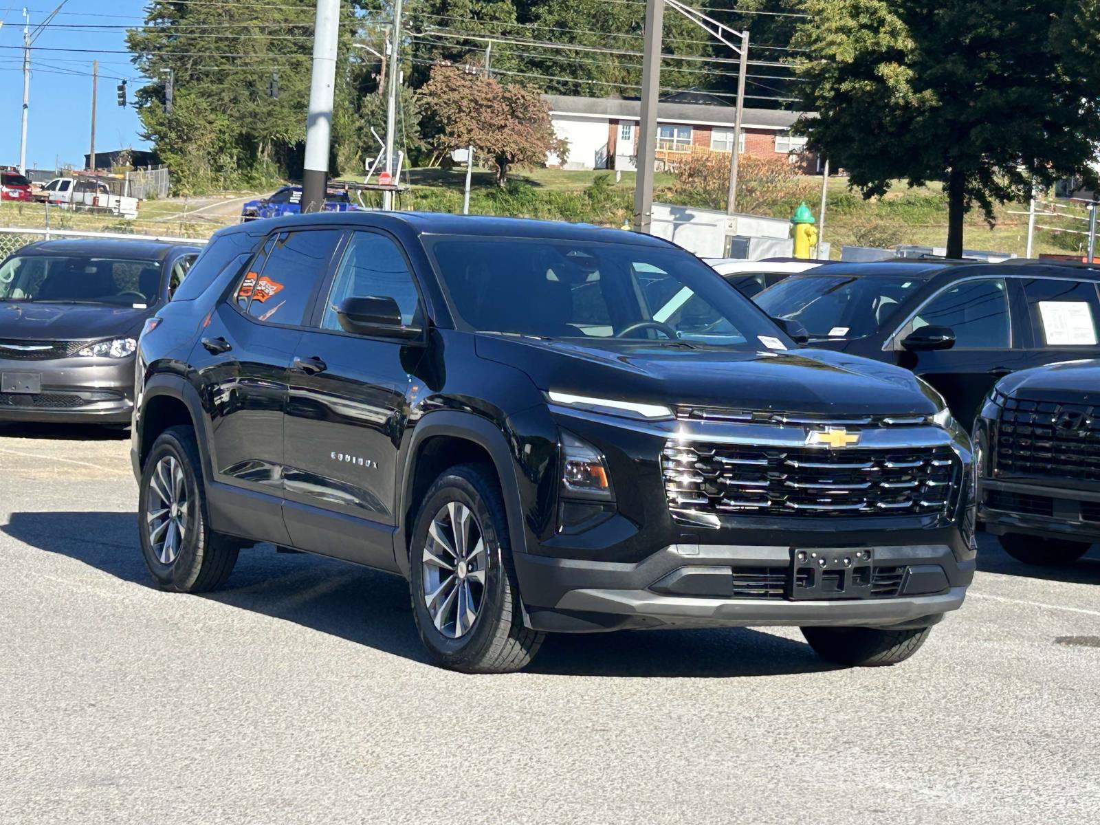 Used 2026 Chevrolet Equinox LT w/ Convenience Package II AWD/4WD image 1